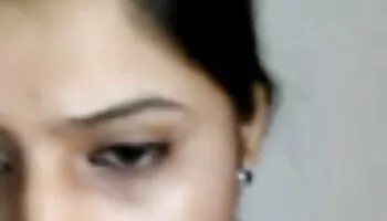 Jóvenes y bellezas cachondas se lo montan videos eroticos en el baño