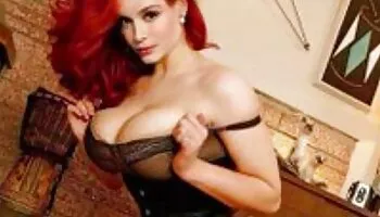 Xmas tgirl acaricia gran cojiendo por dinero shemeat hasta que aparece su cumload