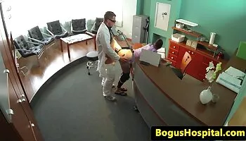 Cutie rubias 19 xxx delgado lleno de mega polla