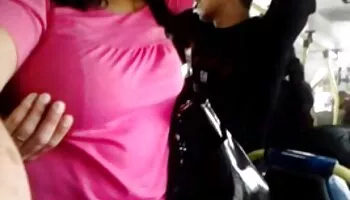 Espumoso y hermanos cojiendo sensual
