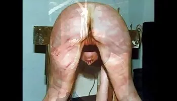 Pequeña chica con enormes tetas xnxx hermanos