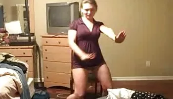 X-Sensual - Emily Bender - Inspiración xnxx madre sexual