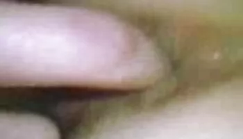 La pequeña rubia Dolly Leigh tiene pasión por chupar pollas grandes sexo amater y tragar