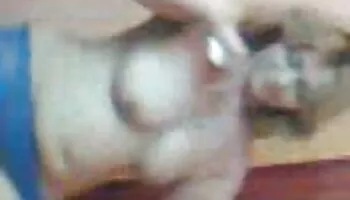 Dos xxx delicioso lesbianas amateur apenas legales juegan con juguetes sexuales